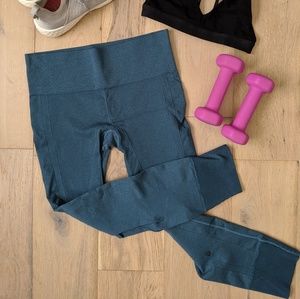 Lululemon textured seamless leggings
